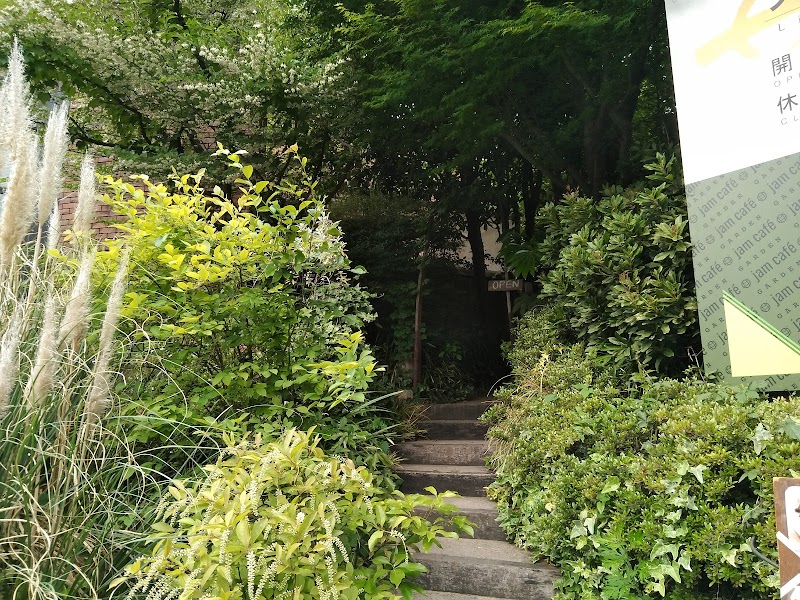 光と緑の美術館