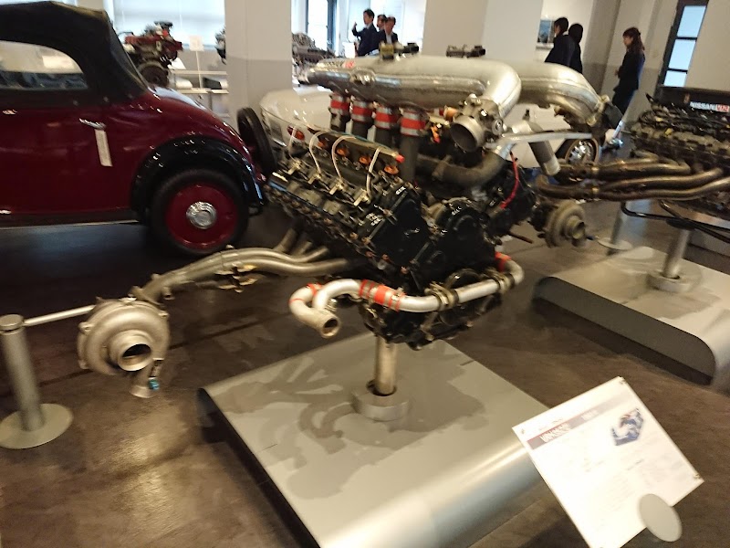 日産エンジンミュージアム
