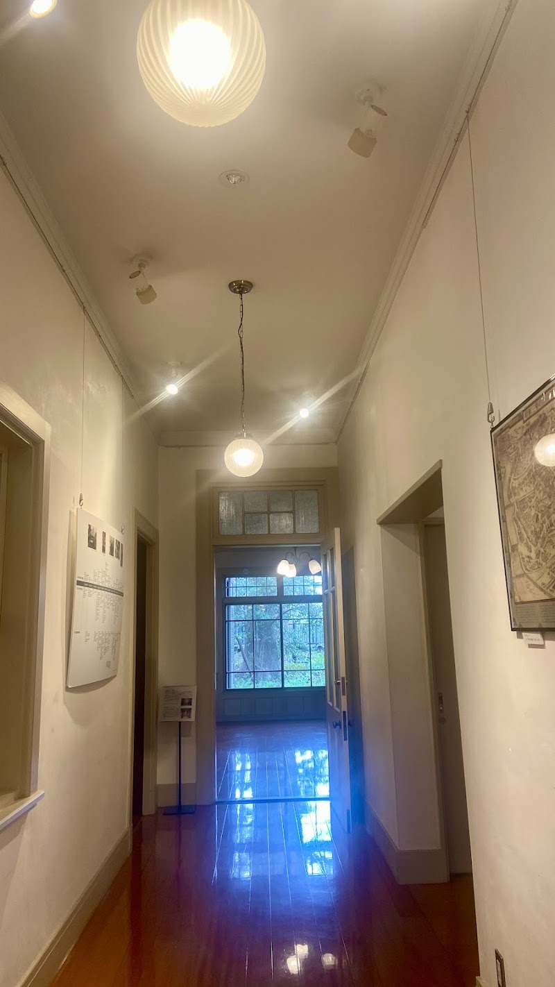 市川市木内ギャラリー（旧木内重四郎別邸洋館）
