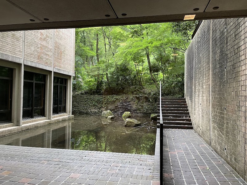 町田市立国際版画美術館