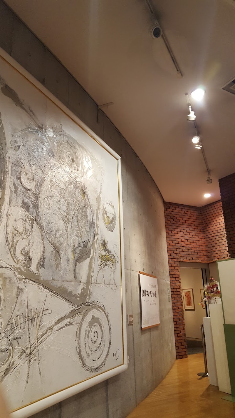 光と緑の美術館