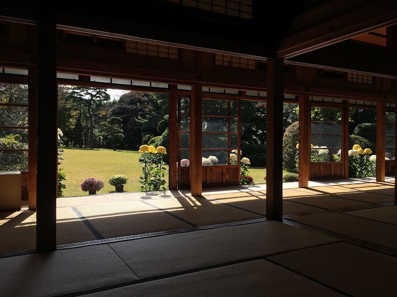 松戸市戸定歴史館