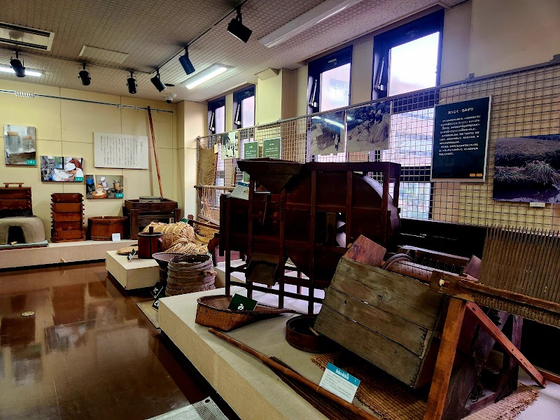 草加市立歴史民俗資料館（旧草加小学校西校舎）