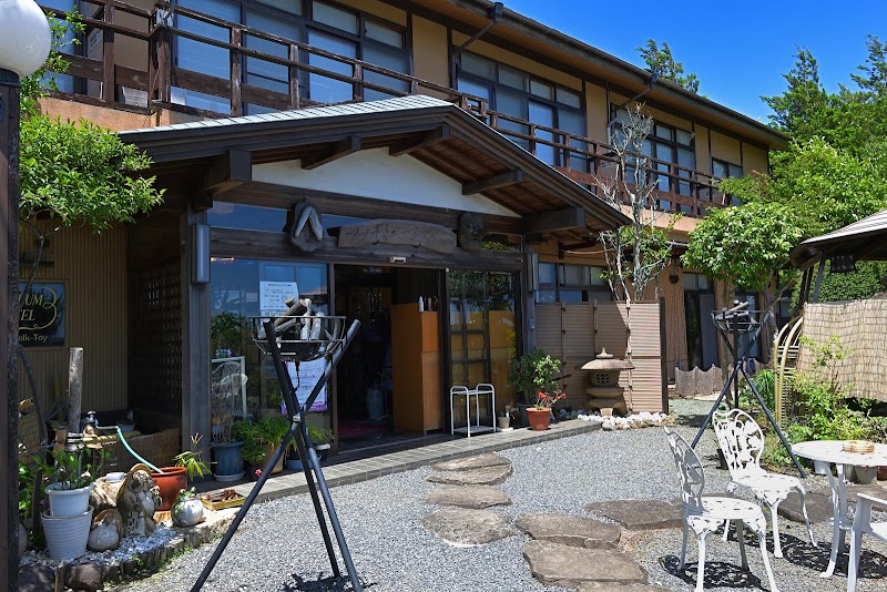 日本郷土玩具の宿 アツギ・ミュージアム