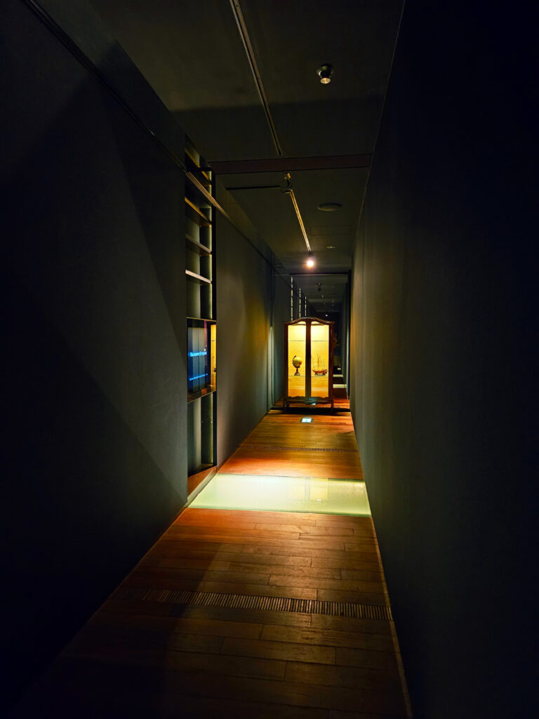 東洋文庫ミュージアム‐廊下