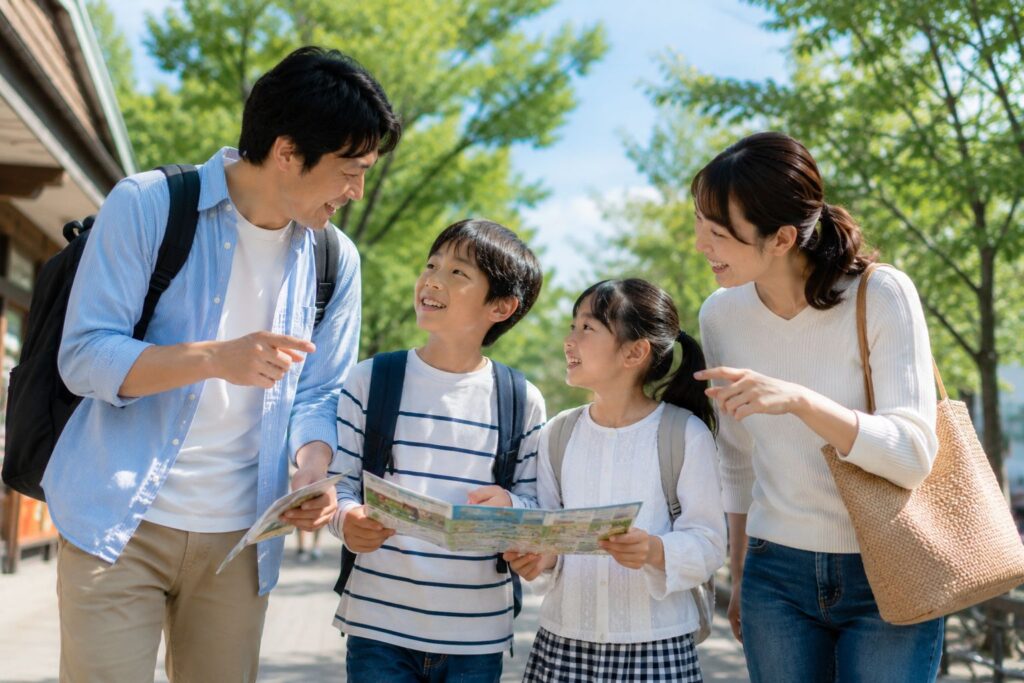 散歩する家族