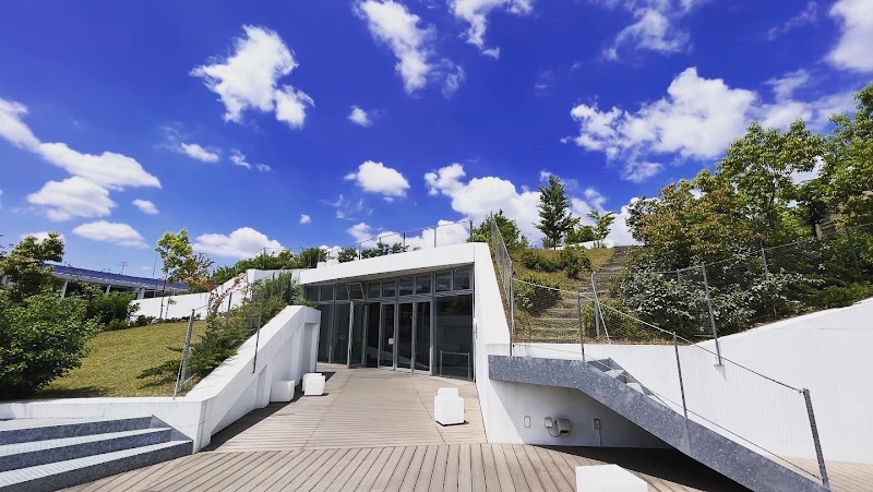 太田市美術館・図書館