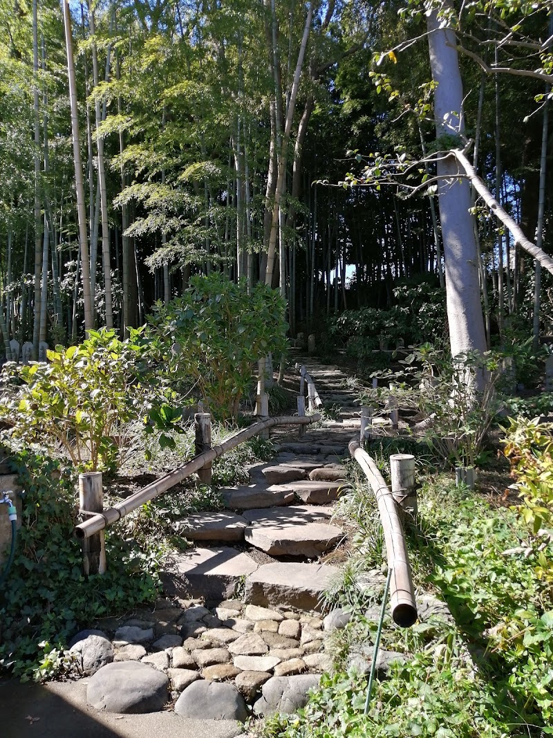 カスヤの森現代美術館