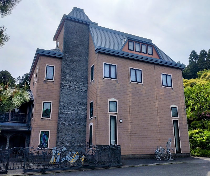松山庭園美術館
