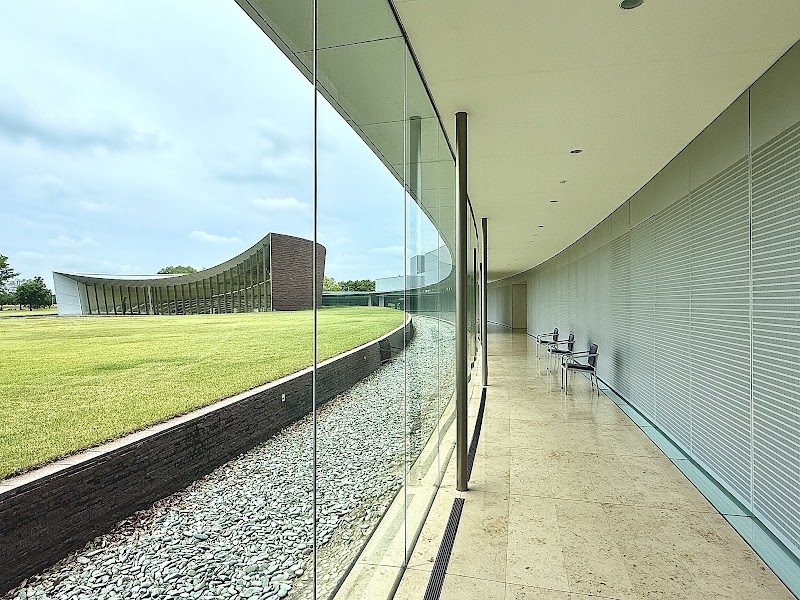 群馬県立館林美術館