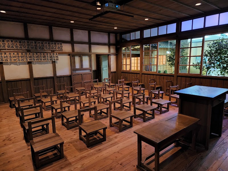 埼玉ピースミュージアム (埼玉県平和資料館)