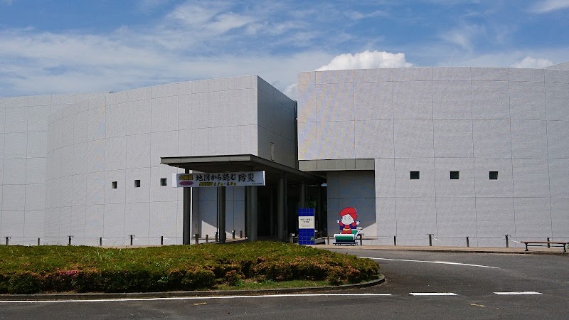 地図と測量の科学館