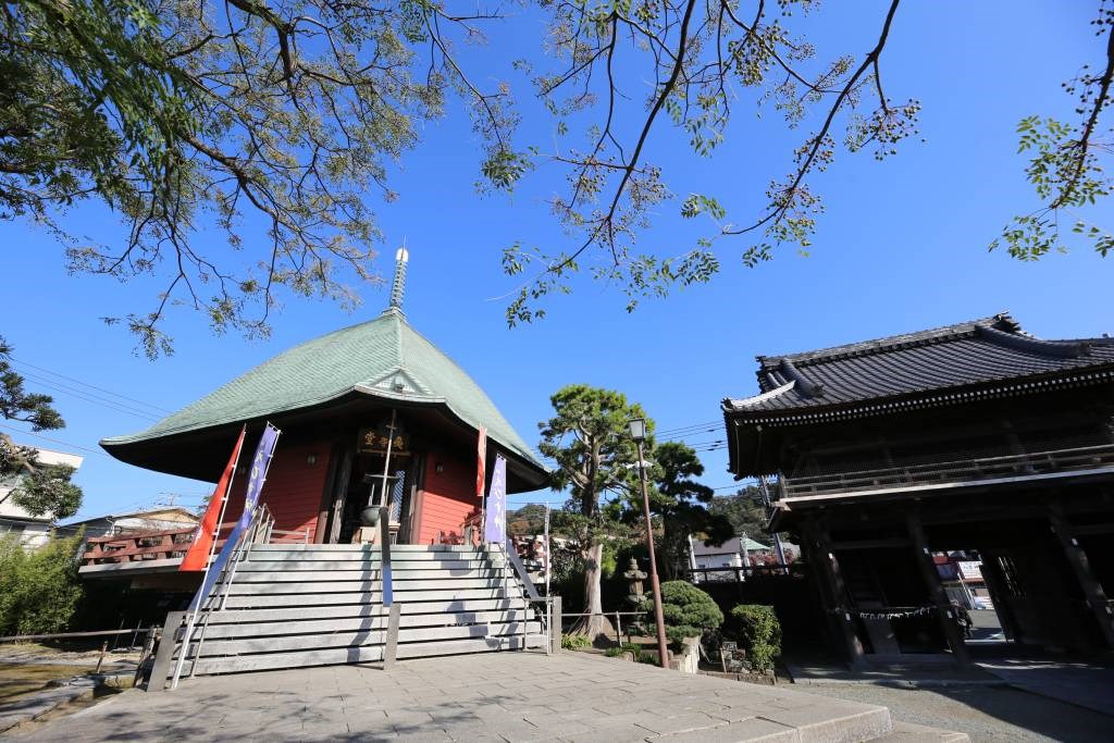 本覚寺・・(@{Type=card; Url=https://temple.nichiren.or.jp/0061008-hongakuji; FinalUrl=https://temple.nichiren.or.jp/0061008-hongakuji/; Title=妙厳山 本覺寺; SiteName=日蓮宗 寺院・団体ページ; Description=日朝さま; ImageUrl=https://temple.nichiren.or.jp/wp-content/blogs.dir/707/files/2021/11/IMG_8546.jpg; ImageSource=ogp; HostName=temple.nichiren.or.jp}.Title)