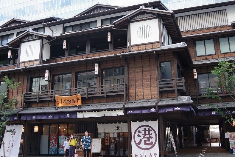ミナカ小田原 展望足湯庭園・金次郎広場・・(@{Type=card; Url=https://www.odawara-kankou.com/spot/spot_area/minaka.html; FinalUrl=https://www.odawara-kankou.com/spot/spot_area/minaka.html; Title=ミナカ小田原　展望足湯庭園・金次郎広場 | スポット-観光スポット | リトルトリップ小田原　[小田原市観光協会]; SiteName=リトルトリップ小田原　[小田原市観光協会]; Description=小田原市観光協会が運営する小田原の観光情報を集めたおだわらLittle Tirp（小田原リトルトリップ）の観光スポットのミナカ小田原のページです。; ImageUrl=https://www.odawara-kankou.com/global-image/units/img/167500-5-20221110104219_b636c56fb9b714.jpg; ImageSource=page-image; HostName=odawara-kankou.com}.Title)