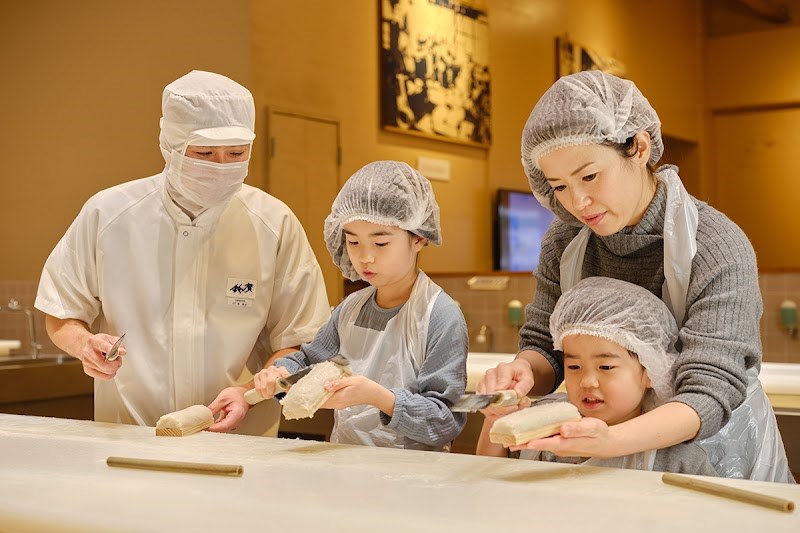 鈴廣かまぼこ博物館・・(@{Type=card; Url=https://futofura.com/spot/suzuhiro_kamaboko/; FinalUrl=https://futofura.com/spot/suzuhiro_kamaboko/; Title=鈴廣かまぼこ博物館 | 穴場おでかけスポット検索メディア【ふとふらっと】; SiteName=穴場おでかけスポット検索メディア【ふとふらっと】; Description=; ImageUrl=https://futofura.com/wp-content/uploads/2026/05/ANXAkqGQ3Q8NlYwjmr4Esit91yhP7m-o2QDDDKO6Lm4YUhECLv8VAHwQwhgPzdENPIUg88X88CHGrCnLdFQyi5eJAUvKuOK2Y-dNKWUs1600-w800.jpg; ImageSource=ogp; HostName=futofura.com}.Title)