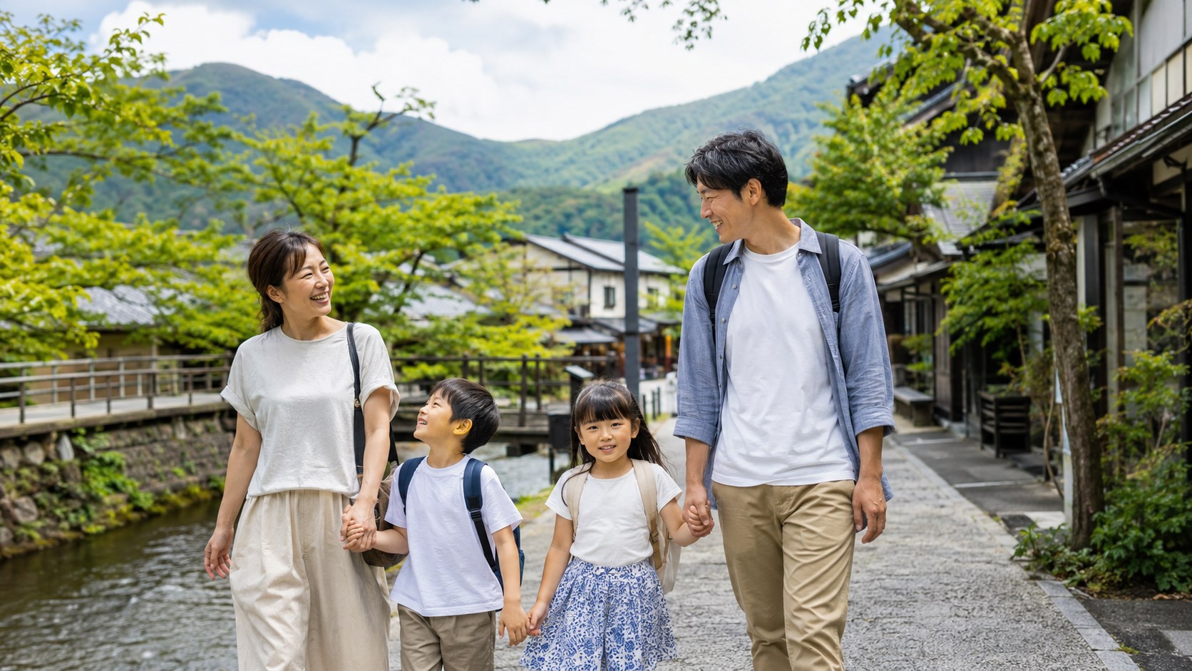 箱根で子供とおでかけする家族の街歩き