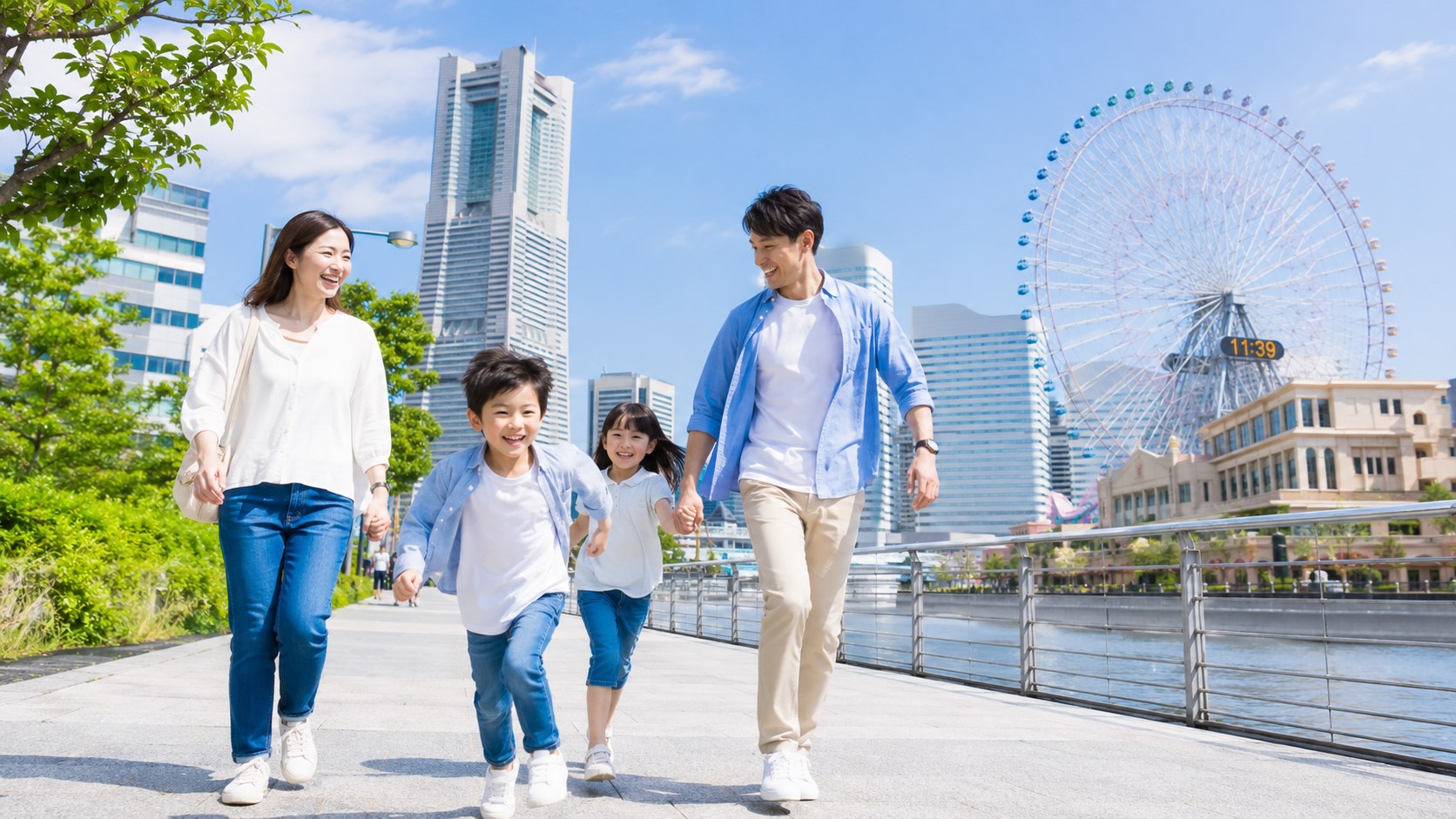 みなとみらい・桜木町で子供とおでかけする家族の街歩き