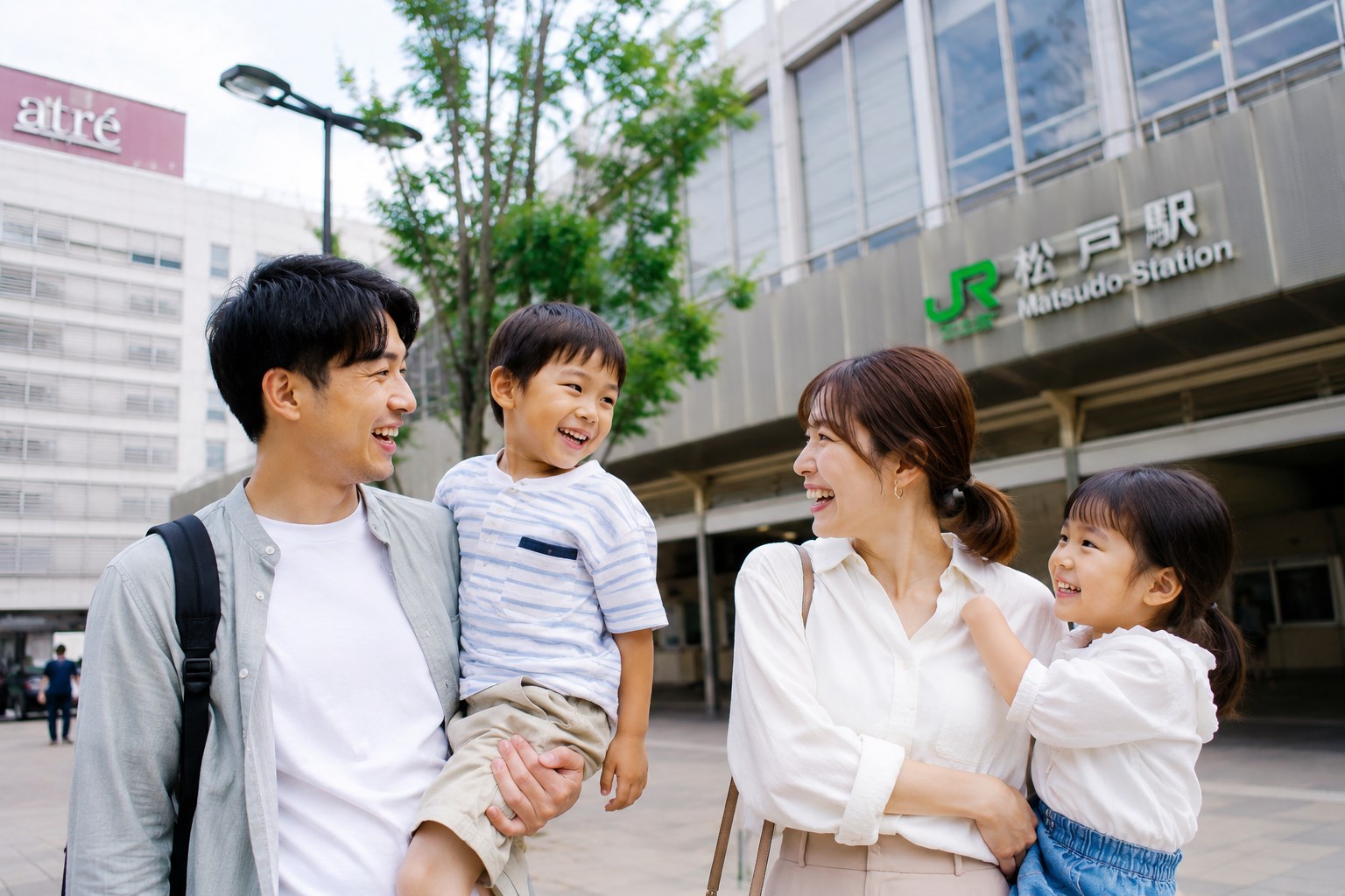 松戸で子供とおでかけする家族の街歩き