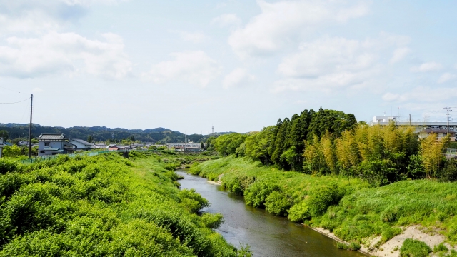 MUJI BASE OIKAWAと旧老川小学校の建物
